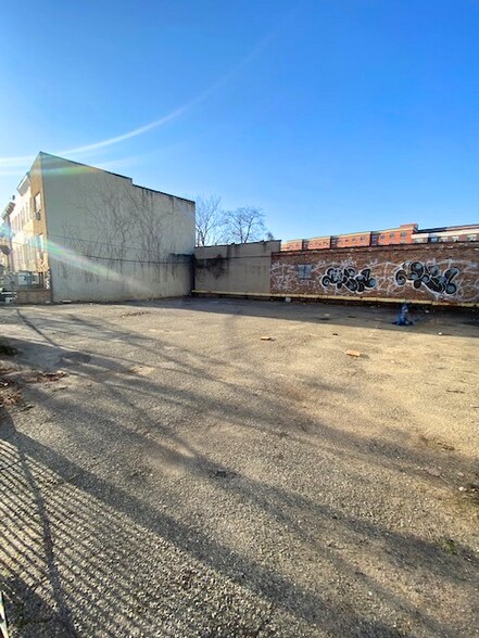 More Photos Of 1911 Pacific St, Brooklyn Land For Sale