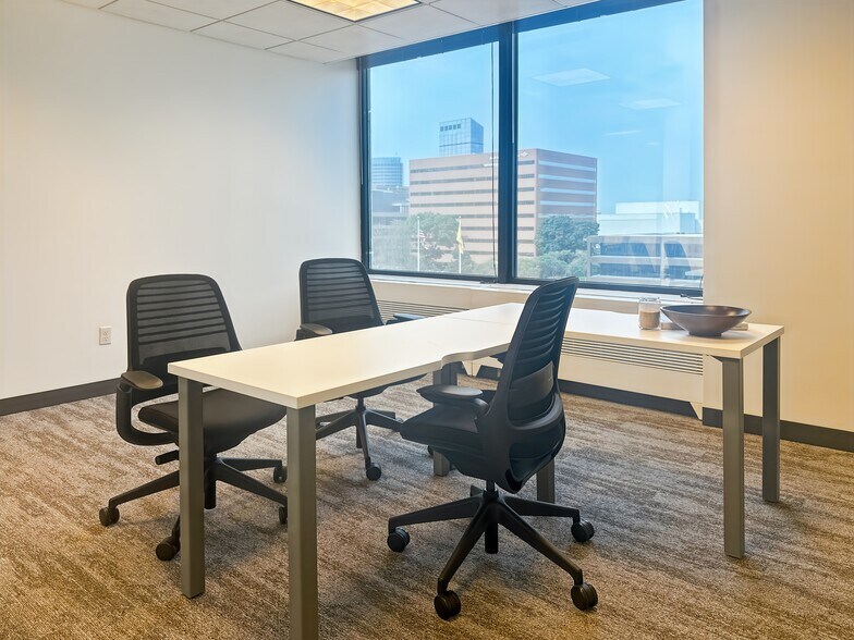 More Photos Of 300 Ottawa Ave NW, Grand Rapids Coworking Space