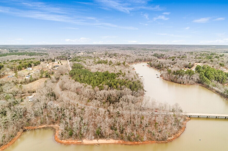 More Photos Of 3306-3308 Centerville Rd, Anderson Land For Sale