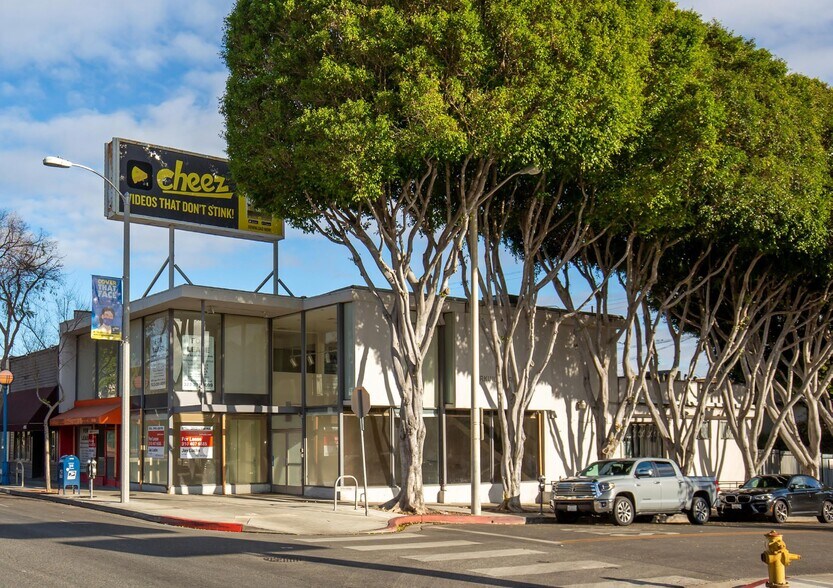 Primary Photo Of 7998 Santa Monica Blvd, West Hollywood Storefront Retail Office For Lease