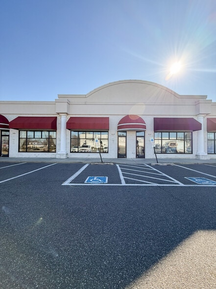 More Photos Of 37 Clementon Rd, Berlin Storefront For Lease