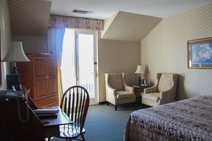 More Photos Of 14707 S Cheshire St, Burton Hotel For Sale