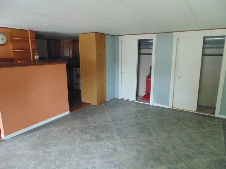 More Photos Of 2401 Central Ave, Lake Station Storefront Retail Residential For Sale