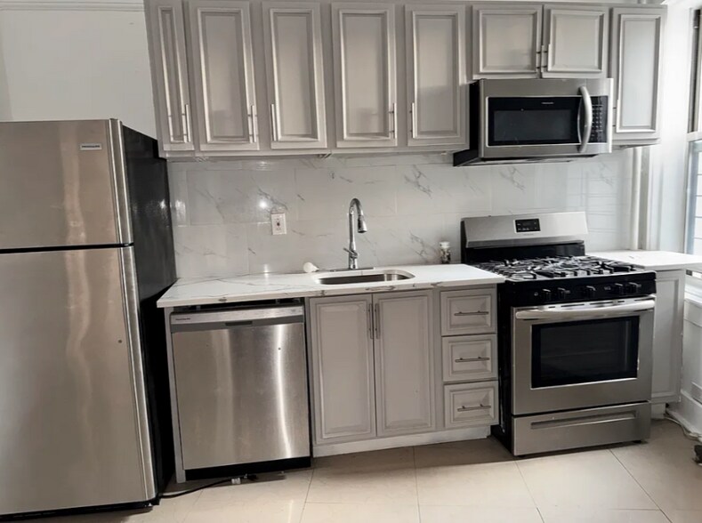 More Photos Of 6728 78th St, Middle Village Apartments For Sale