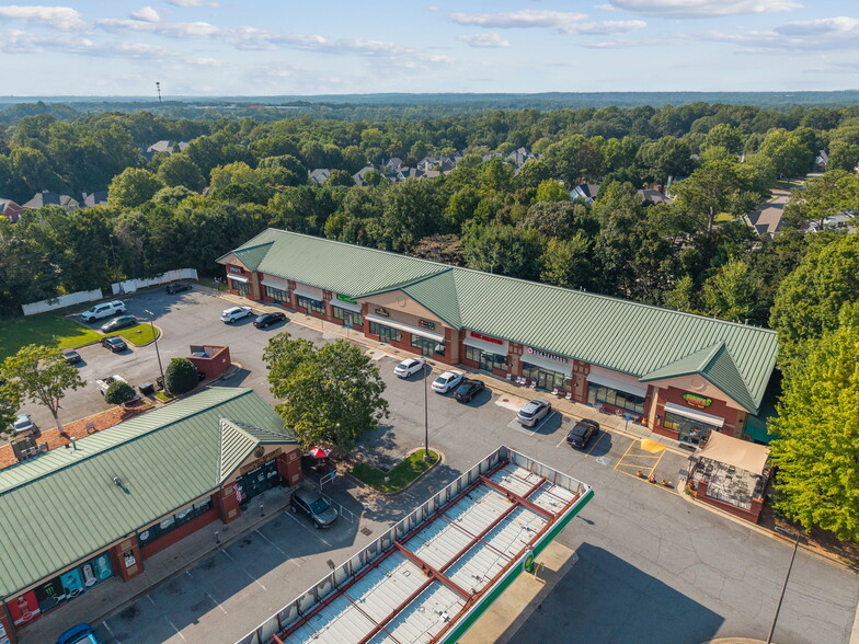 Primary Photo Of 3435 Medlock Bridge Rd, Peachtree Corners Convenience Store For Lease