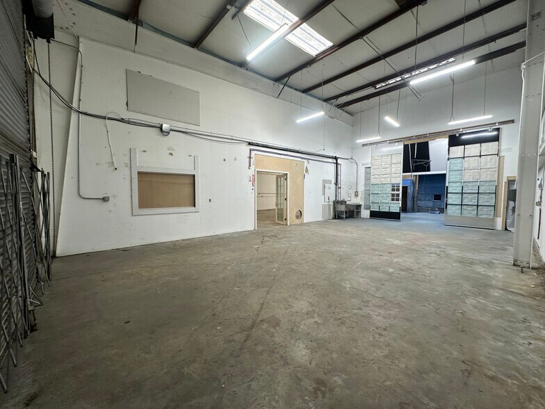 More Photos Of 2501 Jennings St, San Francisco Manufacturing For Lease