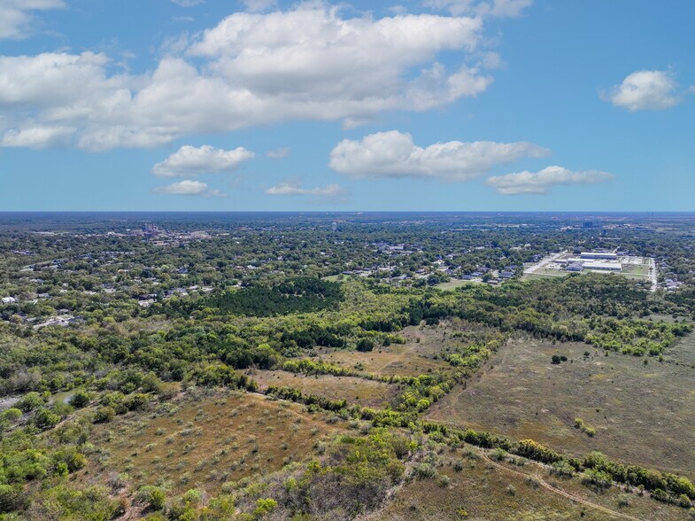 More Photos Of 1500 Wellington St, Greenville Land For Sale