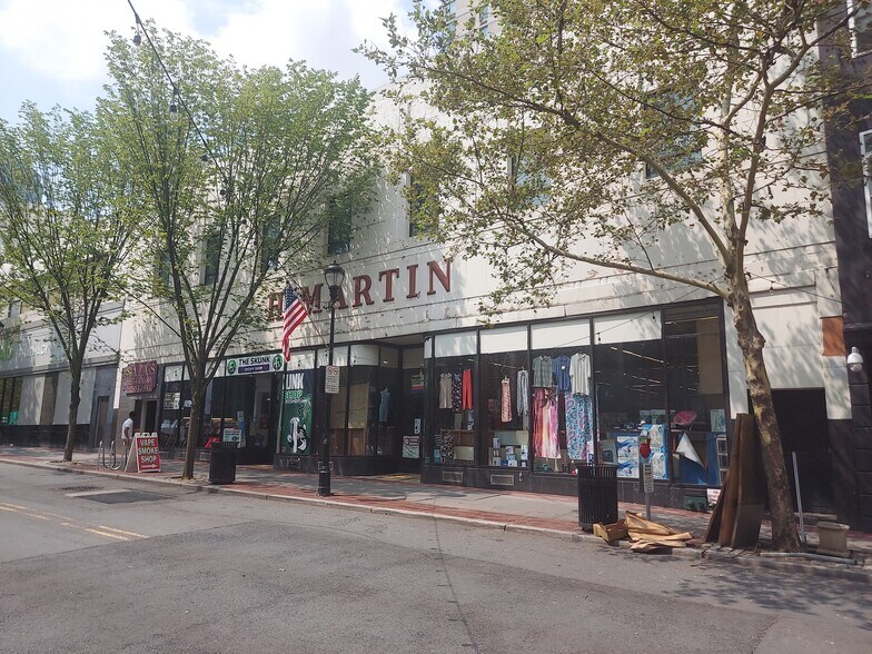 More Photos Of 368-376 George St, New Brunswick Storefront For Sale
