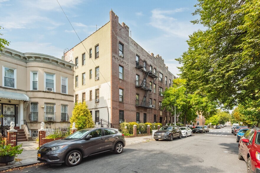 More Photos Of 310 E 25th St, Brooklyn Apartments For Sale