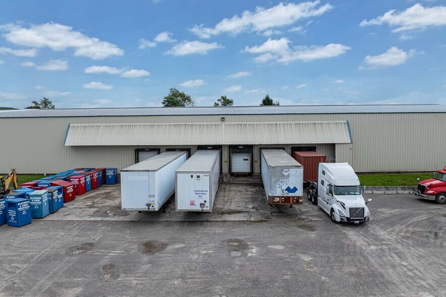 More Photos Of 604 Drum Ave, Somerset Distribution For Lease