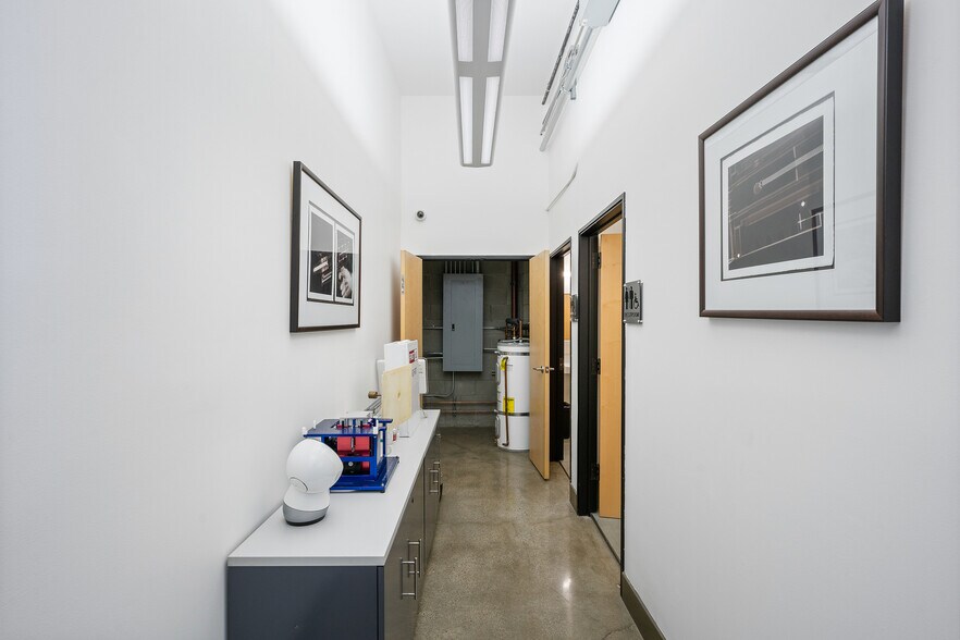 More Photos Of 42 Dore St, San Francisco Office For Lease