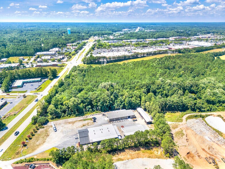 More Photos Of 1510 Highway 85 N, Fayetteville Unknown For Lease