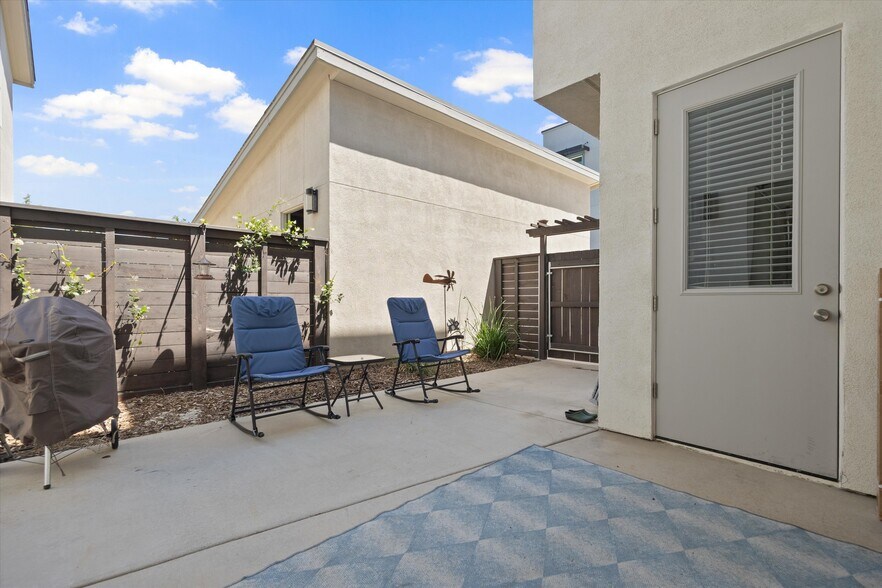 More Photos Of 2217 Tapia Way, Chico Apartments For Sale