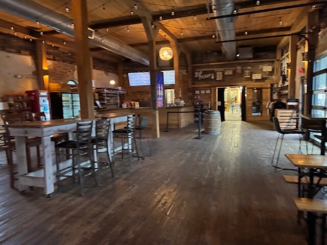More Photos Of 407 N Clayton St, Lawrenceville Restaurant For Sale