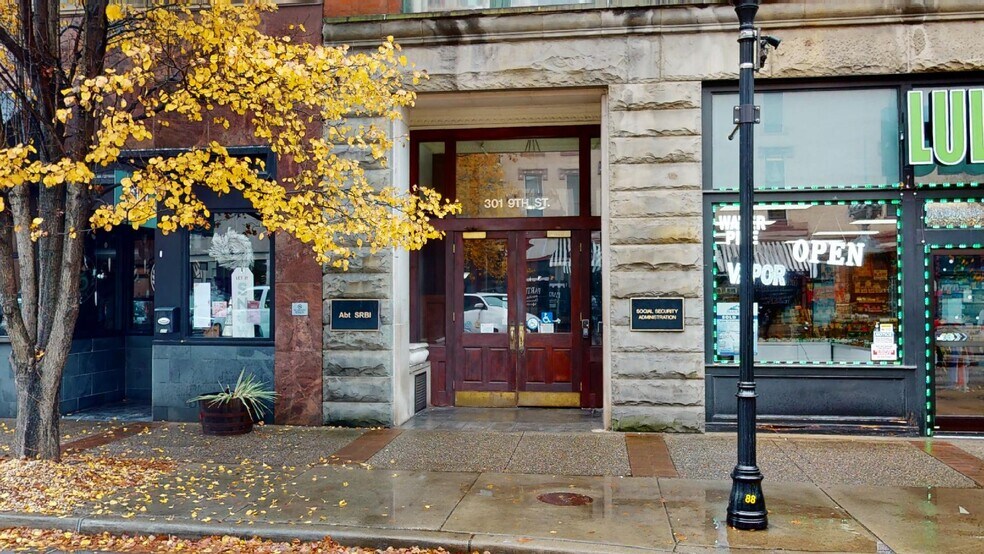 More Photos Of 301 Ninth St, Huntington Office For Lease
