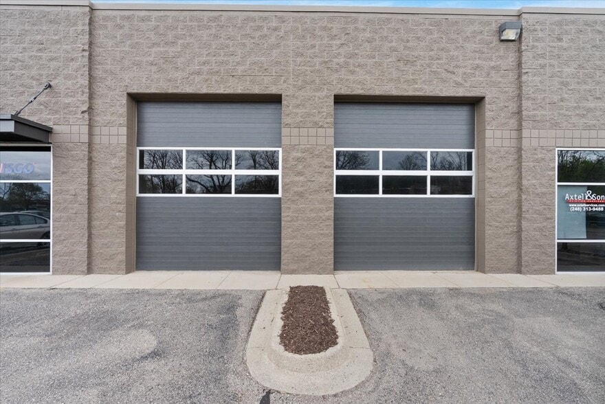 More Photos Of 28525 Beck Rd, Wixom Warehouse For Sale