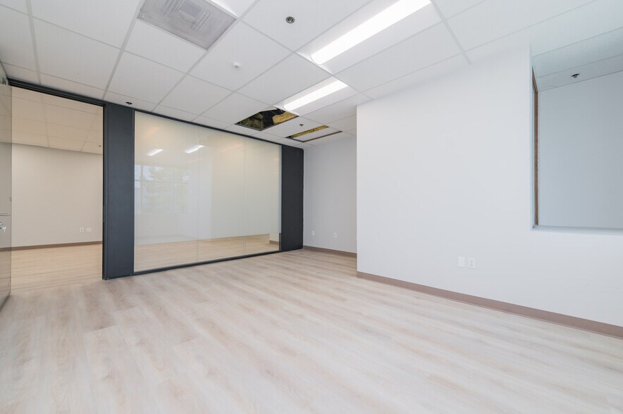 More Photos Of 9341 Irvine Blvd, Irvine Light Distribution For Lease