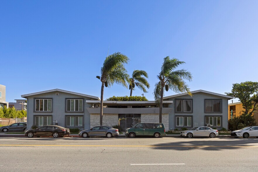 Primary Photo Of 1904 S Robertson Blvd, Los Angeles Apartments For Sale
