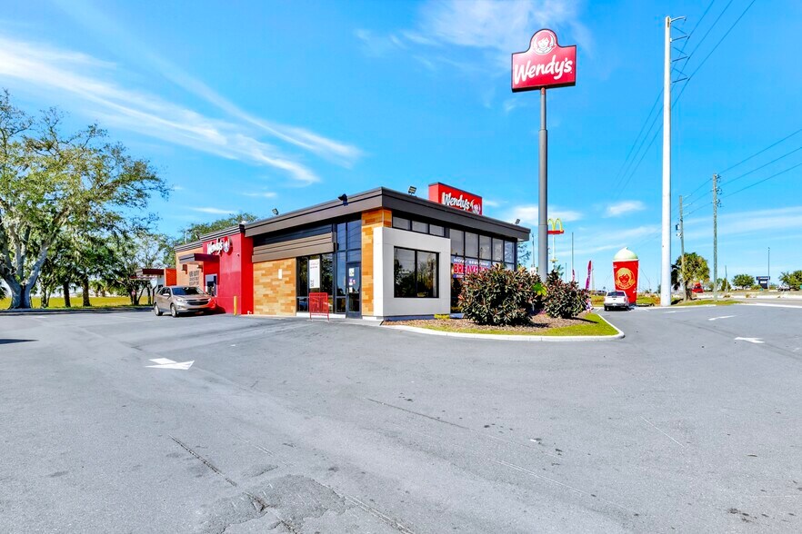 More Photos Of 44304 Highway 27, Davenport Fast Food For Lease
