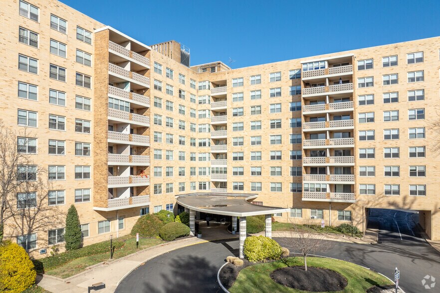 Primary Photo Of 25 Washington Ln, Wyncote Apartments For Lease