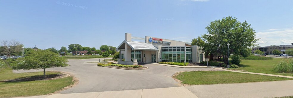 Primary Photo Of 2141 Lime Kiln Rd, Green Bay Office For Sale