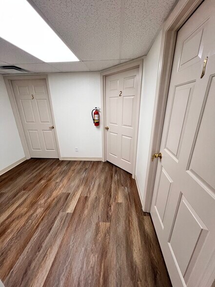 More Photos Of 2520 US-19, Holiday Office Residential For Lease