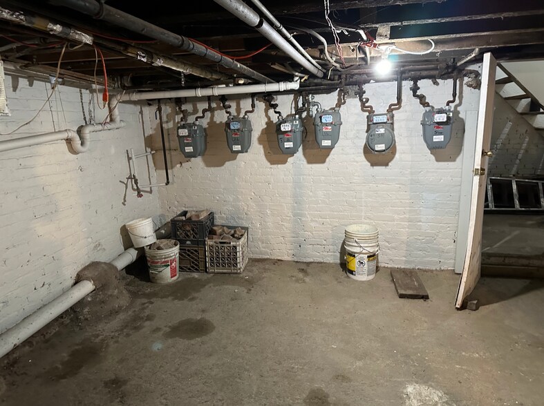 More Photos Of 1049 West Side Ave, Jersey City Apartments For Sale
