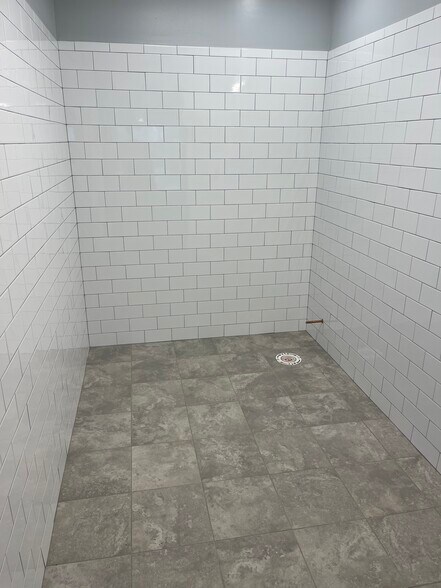 More Photos Of 7 E Washington St, Hagerstown Apartments For Lease