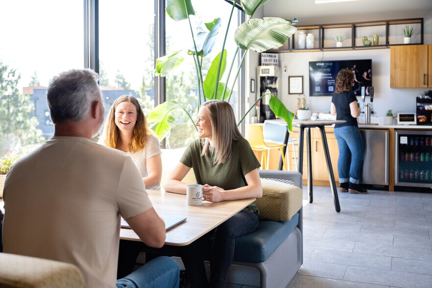 More Photos Of 2900 NW Clearwater Dr, Bend Coworking Space