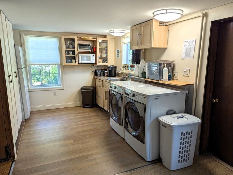 More Photos Of 457 Great Rd, Acton Freestanding For Sale