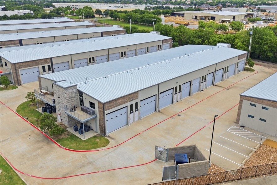 More Photos Of 6767 All Stars Ave, Frisco Showroom For Sale
