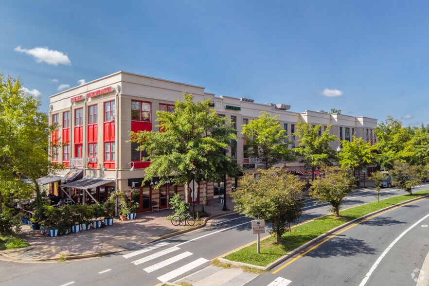 More Photos Of 2300 N Pershing Dr, Arlington Medical For Sale