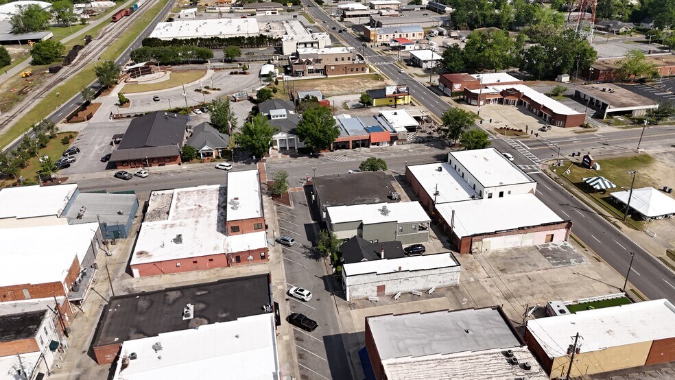 More Photos Of 116 E Meadows St, Vidalia Storefront For Sale