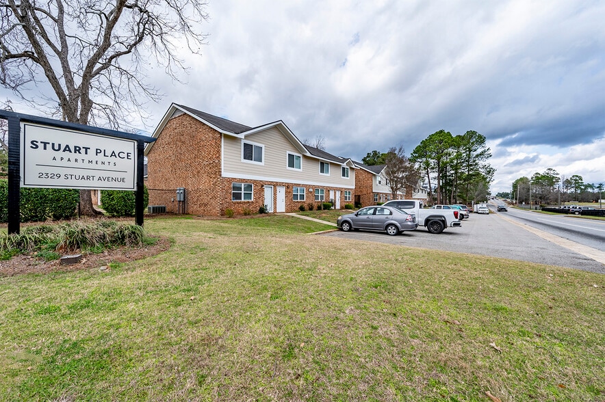 More Photos Of 2501 Redwood Ct, Albany Multifamily For Sale