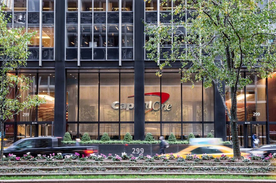 More Photos Of 299 Park Ave, New York Office For Lease
