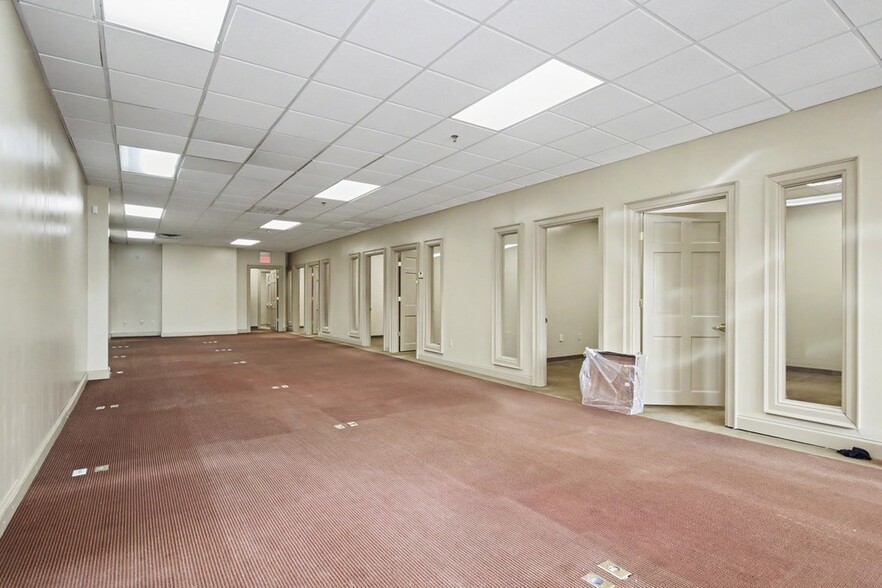 More Photos Of 5020 Route 9W, Newburgh Office For Lease