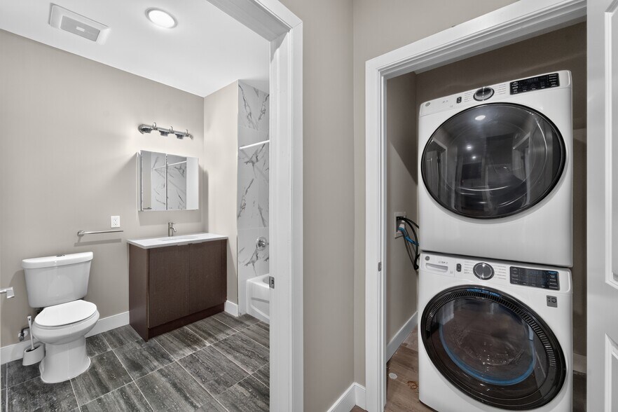 More Photos Of 457 W Lincoln St, Easton Apartments For Sale