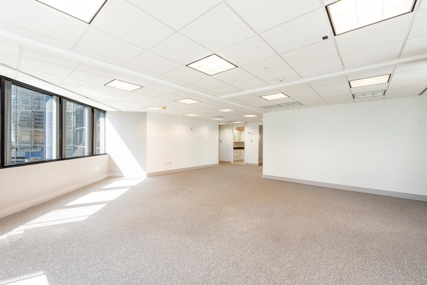 More Photos Of 1200 Brickell Ave, Miami Office For Sale