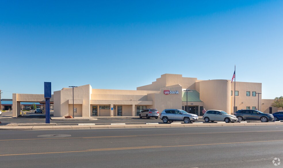 Primary Photo Of 620 W Reinken Ave, Belen General Retail For Sale