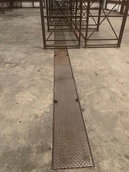 More Photos Of 218 Springfield Rd, Baton Rouge Warehouse For Sale