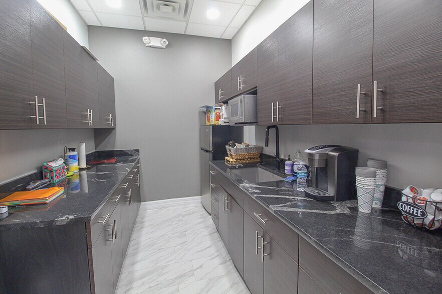 More Photos Of 17827 Murdock Cir, Port Charlotte Office For Sale