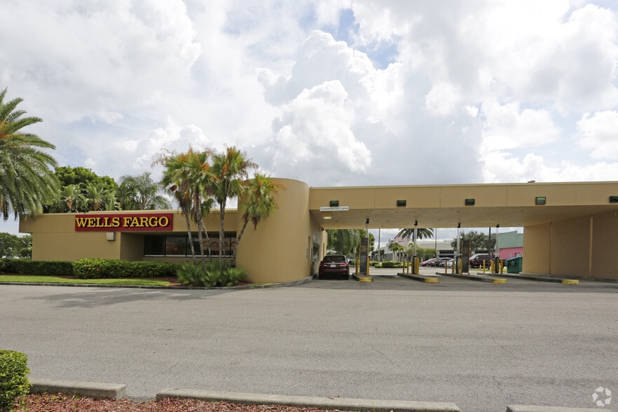 More Photos Of 2307 Del Prado Blvd S, Cape Coral Bank For Lease