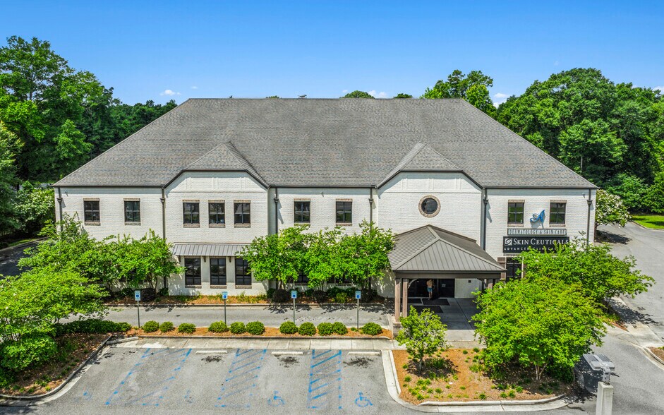 Primary Photo Of 580 Providence Park Dr E, Mobile Medical For Sale