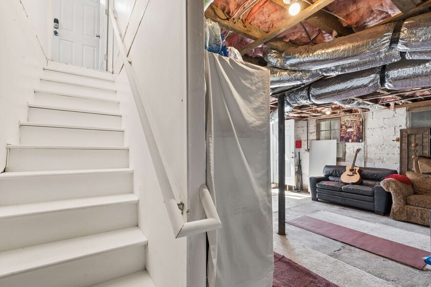 More Photos Of 1860 Penelope Rd NW, Atlanta Hospitality For Sale