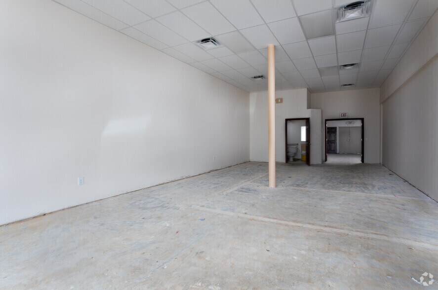 More Photos Of 1001-1041 N Collier Blvd, Marco Island Unknown For Lease