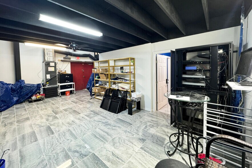 More Photos Of 1800 Industrial Blvd, Colleyville Loft Creative Space For Sale