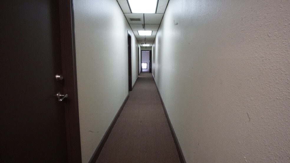 More Photos Of 120 E 4th St, Santa Ana Storefront Retail Office For Sale