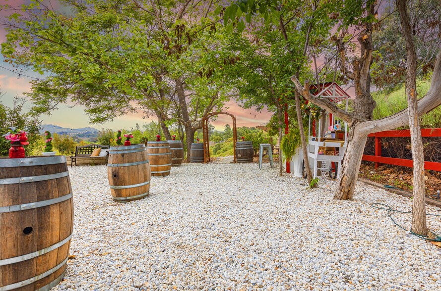 More Photos Of 22053 Highland St, Wildomar Specialty For Sale