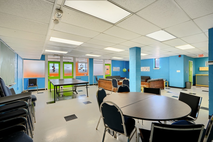 More Photos Of 541 Marshall Rd SW, Vienna Religious Facility For Sale