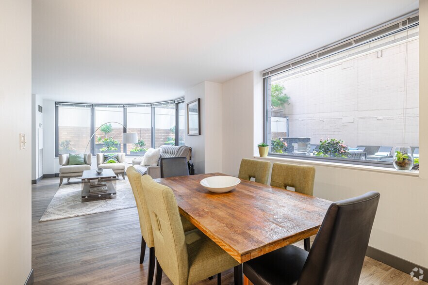 More Photos Of 420 E Ohio St, Chicago Apartments For Sale